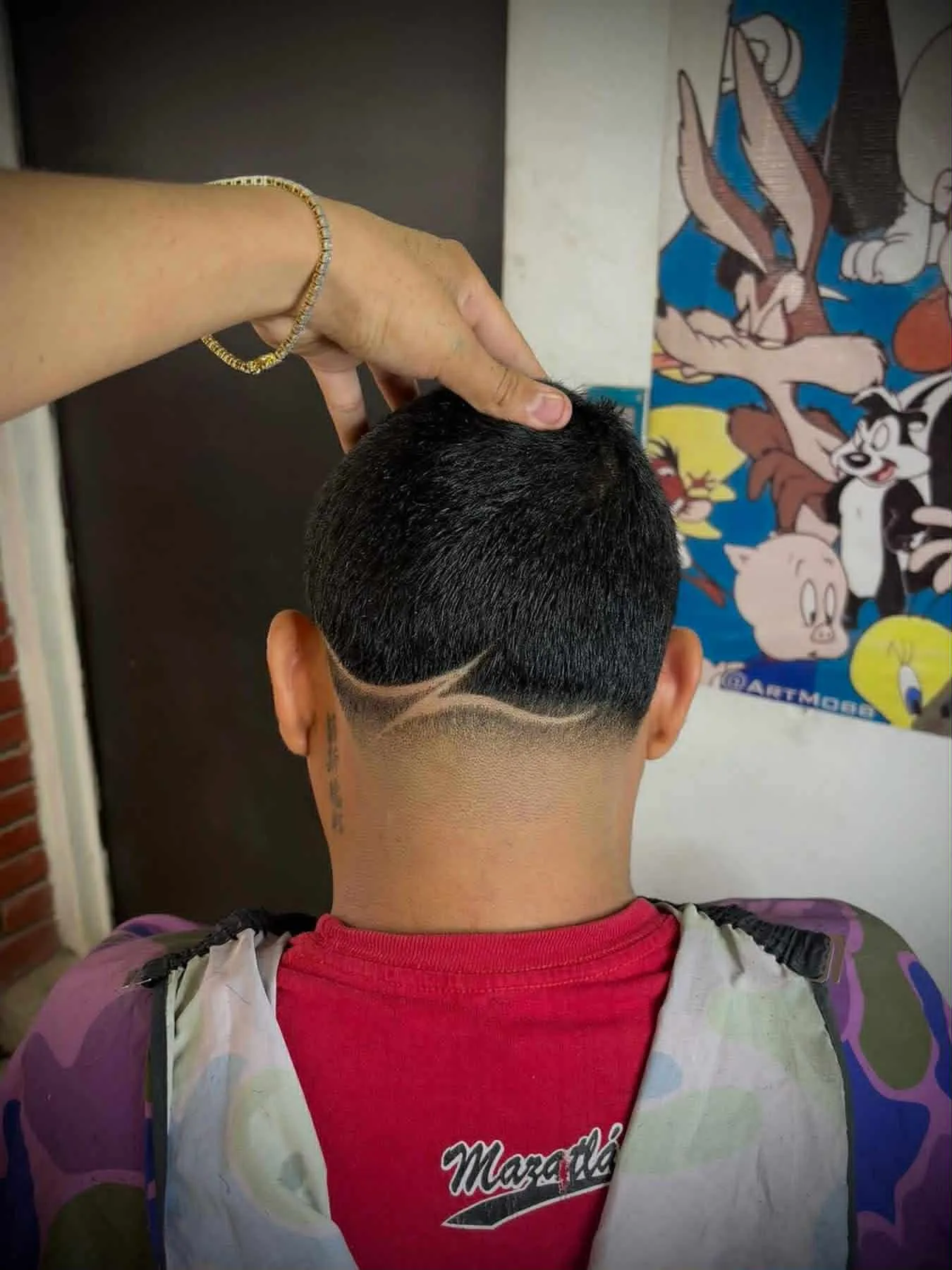 Corte Hecho Por Brandon Escañuelas